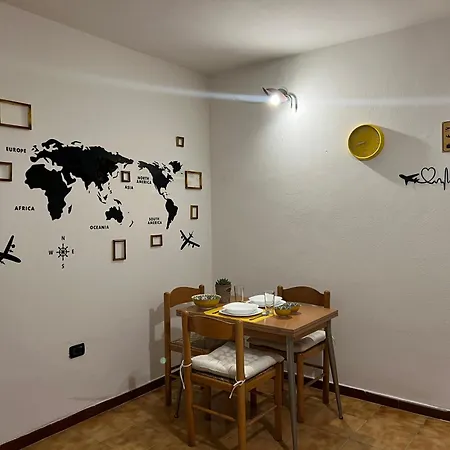 Algher Garden Paradise Apartment *